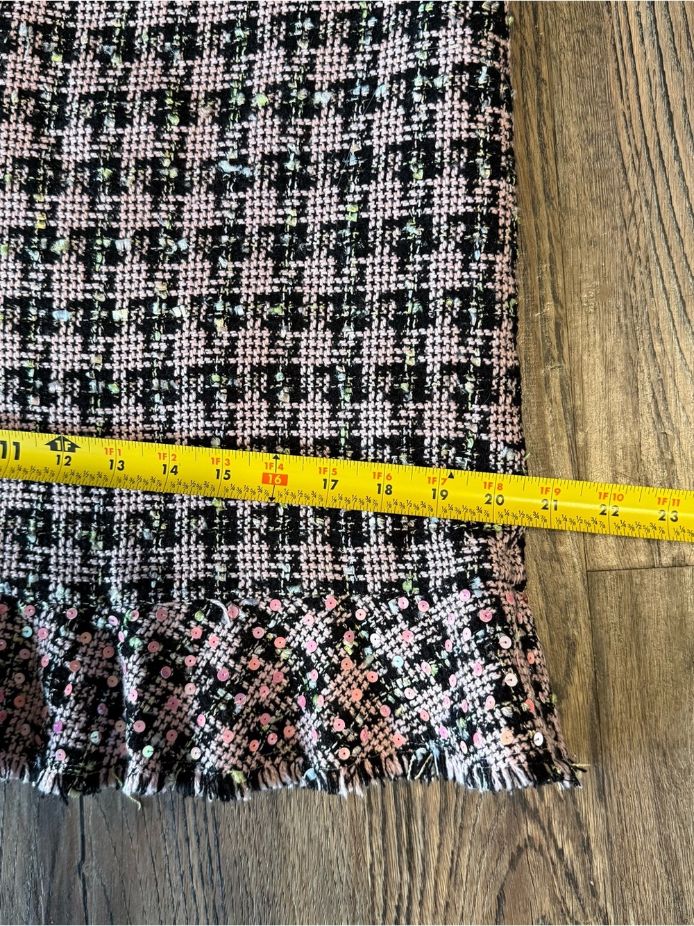 Jade by Melody Tam Tweed Pencil Skirt Pink Boucle Ruffle Hem Career Chic - Picture 5 of 6